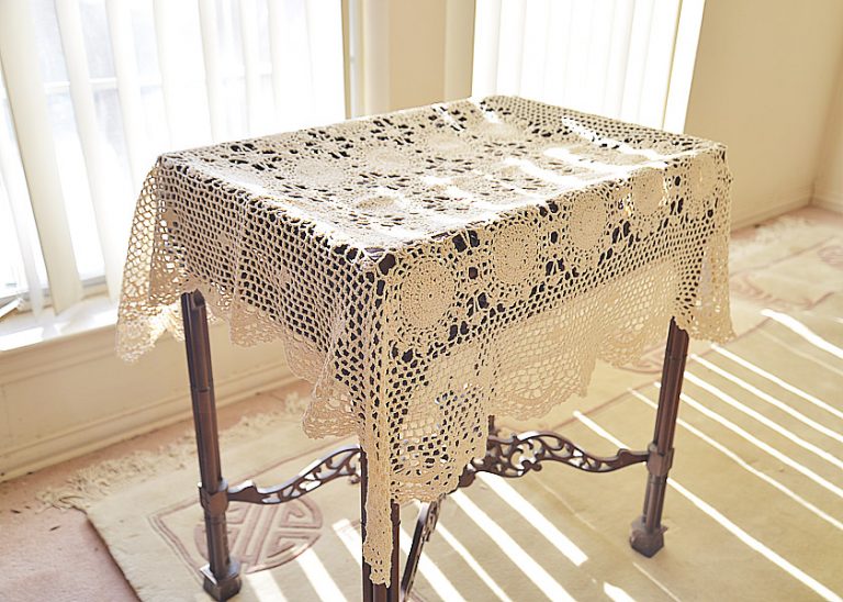 Crochet Tablecloths Granny Square Crochet Tablecloths.